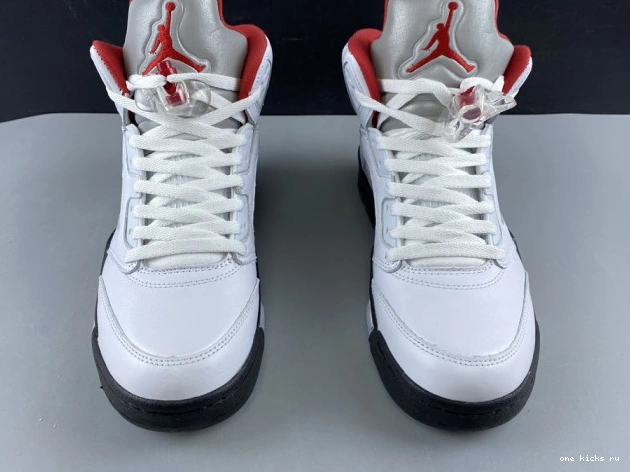 Chep Onekick Silver Jordan Tongue (2020) Retro DA1911-102 Fire Red Air 5 0701